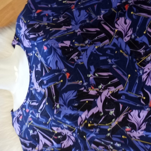 LulaRoe Maleficent Irma Printed Top - Picture 10 of 12
